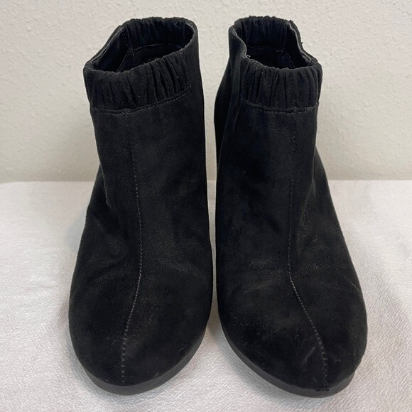 Sam & Libby Black Vegan Suede Heeled Booties 6.5 - Picture 5 of 8